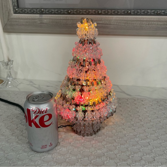 Vntg Handcrafted Clear Beaded Safety Pin/Light Up Christmas Tree 11” Color Light - Picture 8 of 9